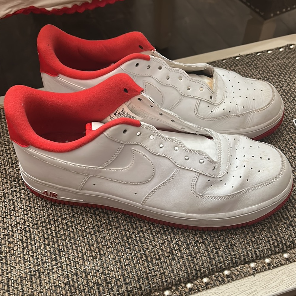 Air Force 1 Sneakers size 11 - Picture 3 of 8